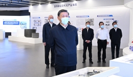 習(xí)近平在內(nèi)蒙古考察時強(qiáng)調(diào) 把握戰(zhàn)略定位堅(jiān)持綠色發(fā)展 奮力書寫中國式現(xiàn)代化內(nèi)蒙古新篇章