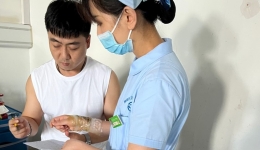 【卓越服務在湖一】帶傷堅守崗位，彰顯敬業(yè)精神